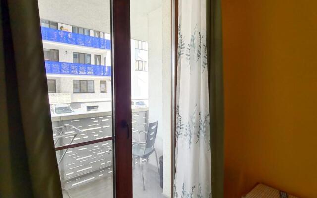 West Luxury Apartment