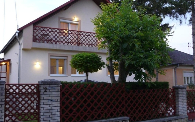 Tanay Vendégház
