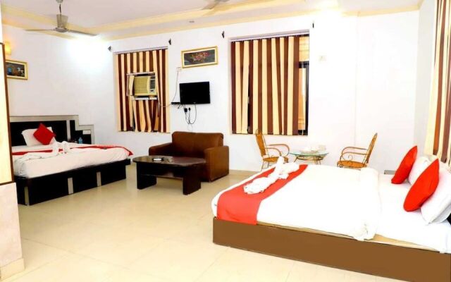 Hotel Prashant Palace