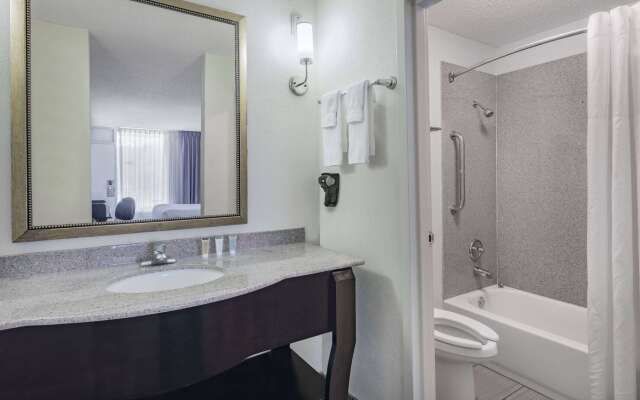 Days Inn and Suites by Wyndham Oxford