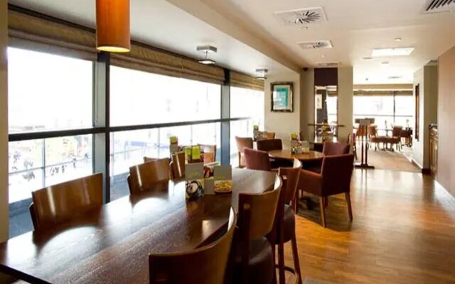 Premier Inn Glasgow Cc Buchanan Galleries