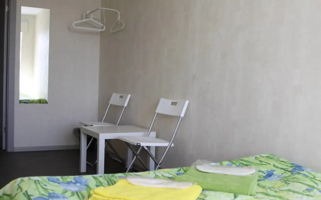 Hotel Pastel on Vosstania 1