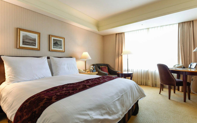 Lotte Hotel World