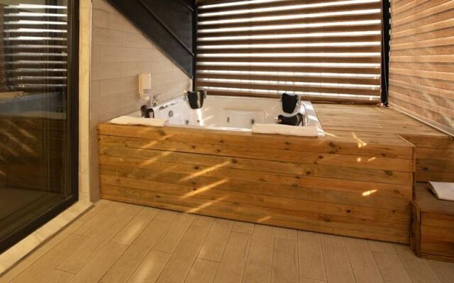 Atakent Plus Otel