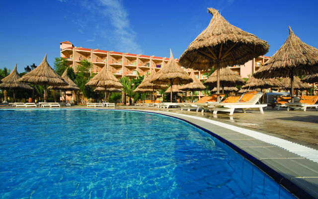 Siva Grand Beach - All Inclusive