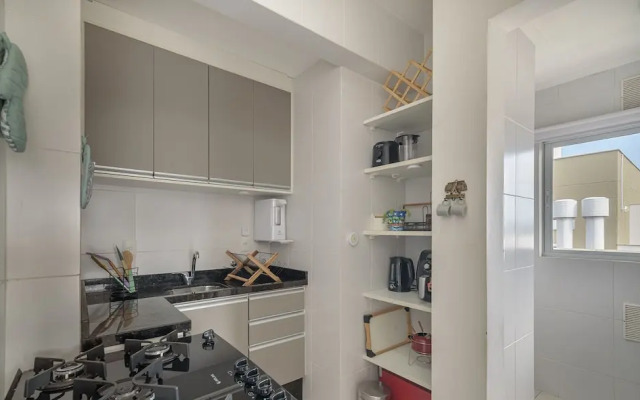 Apt W/rooftop Near the Beach in Floripa - Cri0301