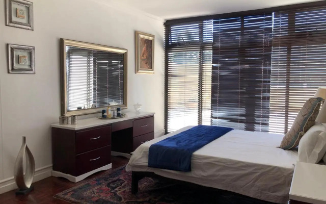 Sandton Luxury Living at 102 Kambula