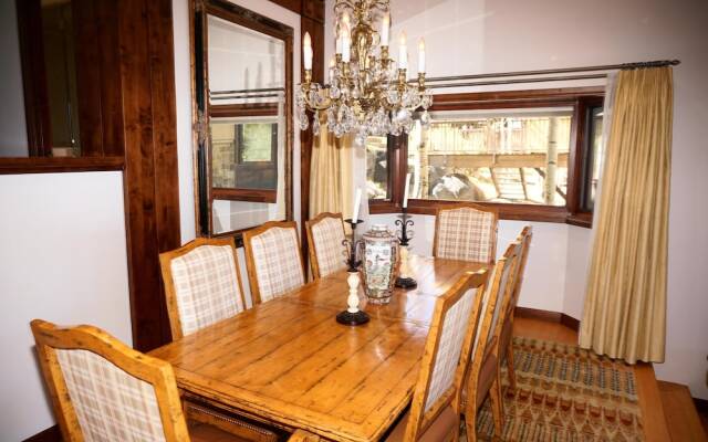 Woodrun V Town House