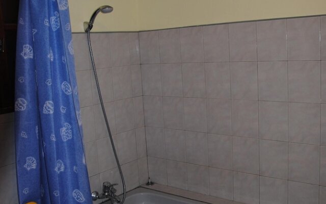 Villa With 4 Bedrooms in Saint-pierre-des-tripiers, With Wonderful Lak