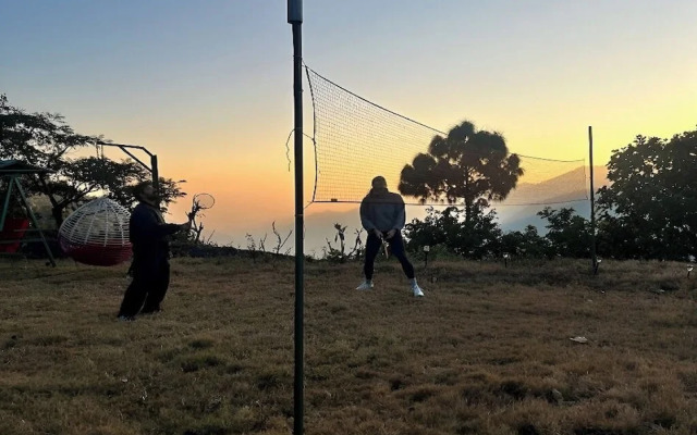 Bougainvilla Mountain Retreat