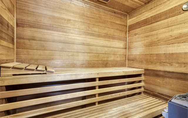 Mtn Chalet w Pool-hot Tub-gym-game Room-sauna