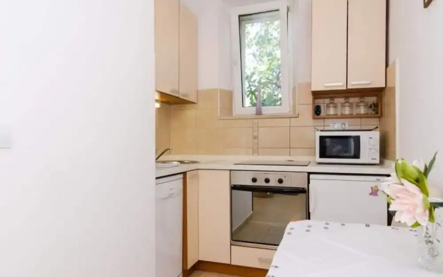 Apartments and Room Frane - Studio With Terrace