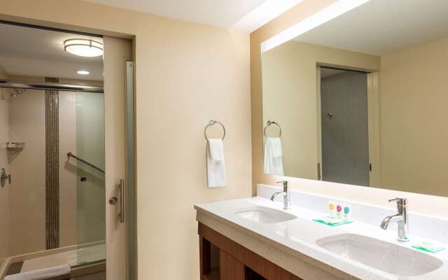 Hyatt Place Flint / Grand Blanc