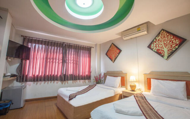 Home Place Hotel