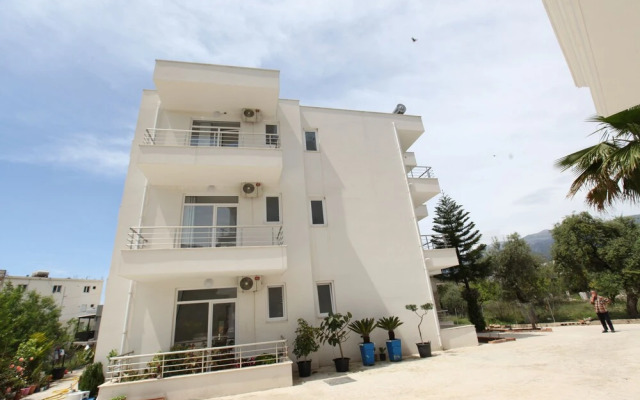 Zahos Hotel