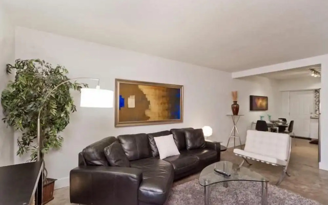 Old School By Signature Vacation Rentals