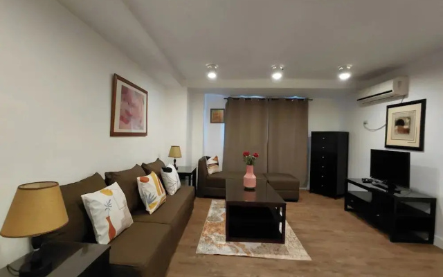 Apartosuites Greenbelt Makati
