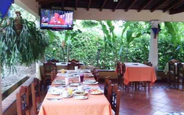 Hotel Campestre Bonaire