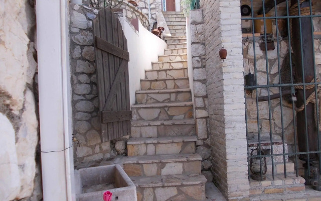 Sarakinos Apartments