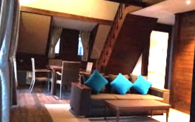 Seaview Cottage Cirebon Waterland