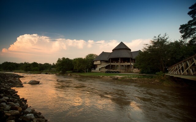 Nkonyeni Lodge & Golf Estate