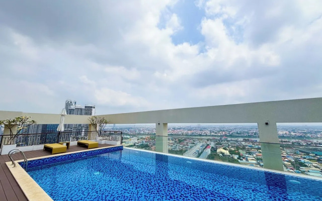 Versailles Square by Soben Homes