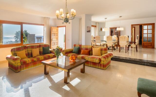 Villa Can Luis