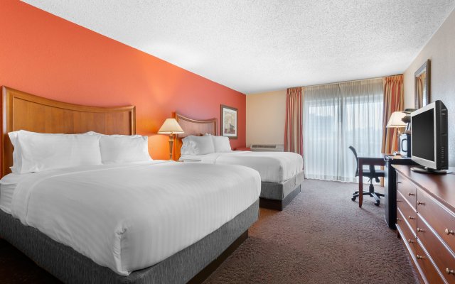 Holiday Inn Express Chicago-Downers Grove, an IHG Hotel