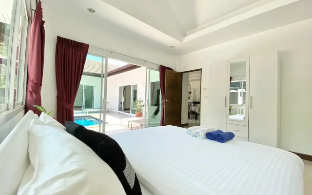 4 Br Private Pool Villa GA