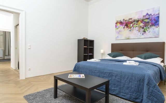 Senator Suite Stephansplatz by Welcome2Vienna