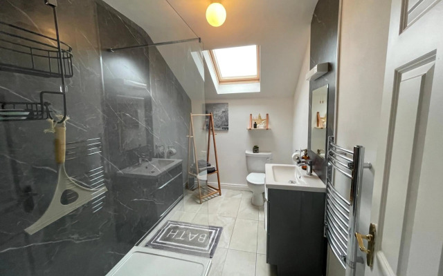 Rosebank Apartment no 3