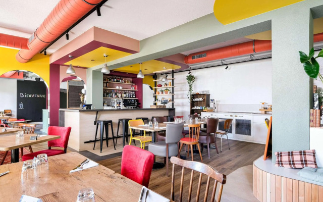 greet Hotel Massieux Lyon Nord