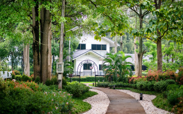 Phuphet Resort