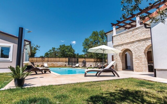 Villa San Kirin Magnolia