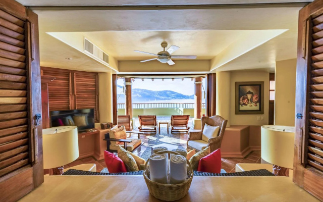 Hilton Grand Vacations Club Zihuatanejo