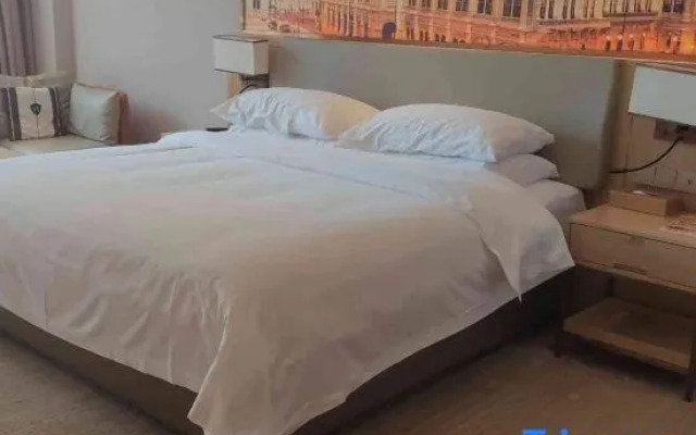 Vienna  Hotel LeiZhou