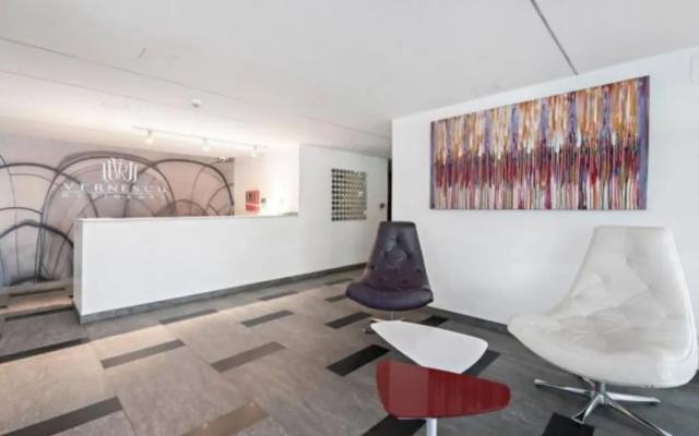 Vernescu Luxury Residence