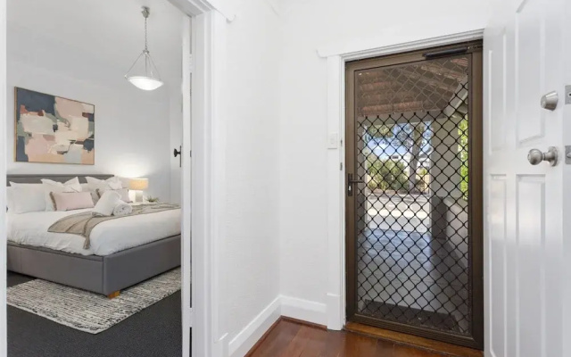Elegant Art Semi Detached 2-bed Home