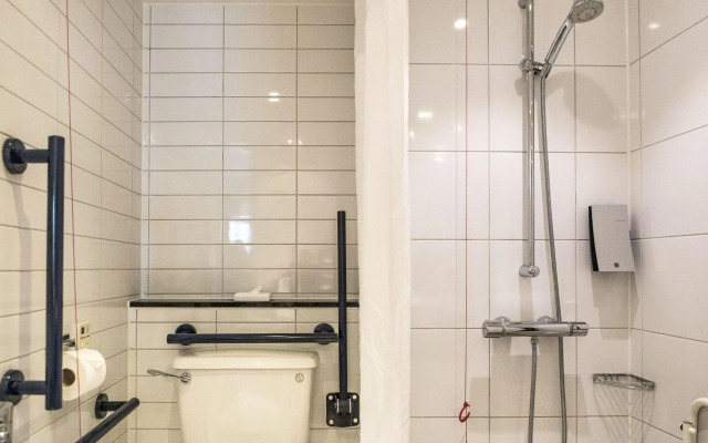 Holiday Inn Express Colchester by IHG