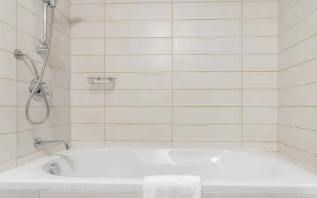 Dream Inn Dubai Apartments - Burj Views