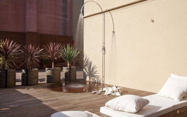 DestinationBCN Apartment Suites