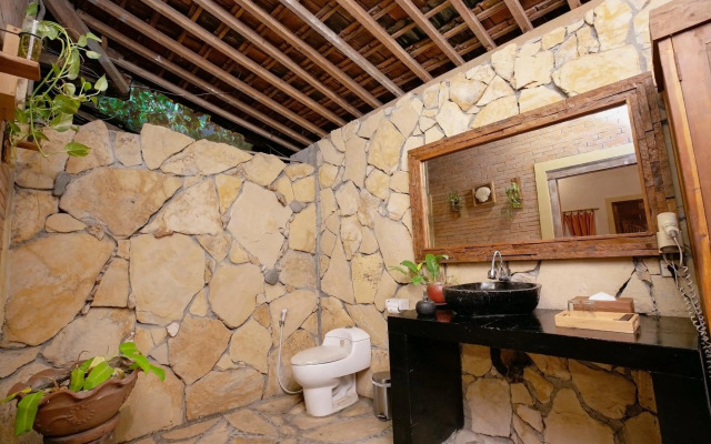 RAJAKLANA Resort, Villa And Spa