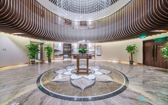 Howard Johnson By Wyndham Lake Serenity Hotel Neijiang