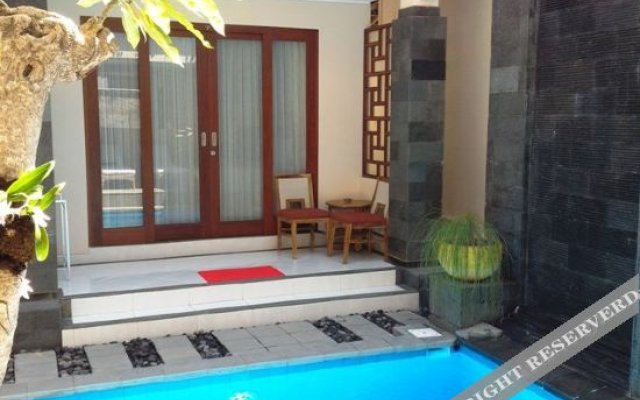 Nyaman Guest House