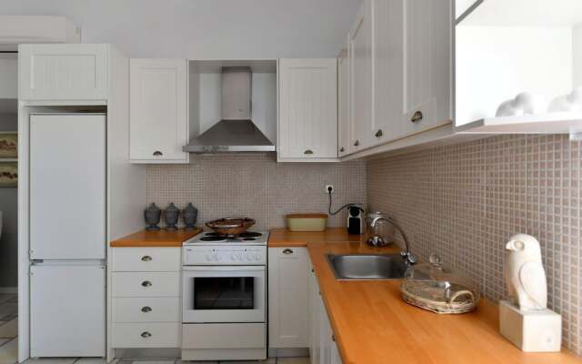Anemolia Apartments With Pool