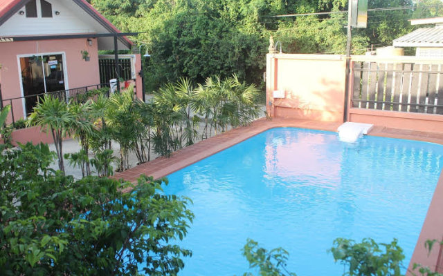 Hua Hin Lap Lae Resort