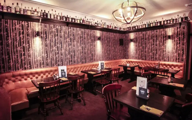 The Kinmount Hotel