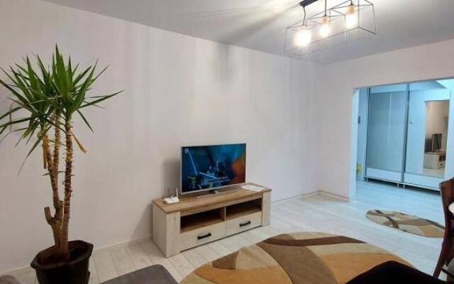 Lovely and extra spacious 1 bedroom, 1 bath.