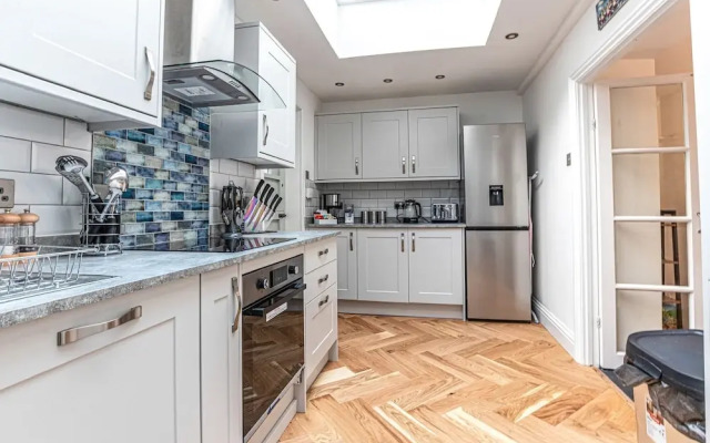 The Slipway Fowey Harbour, Parking 1 Min & Garden