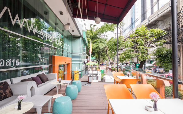 S15 Sukhumvit Hotel